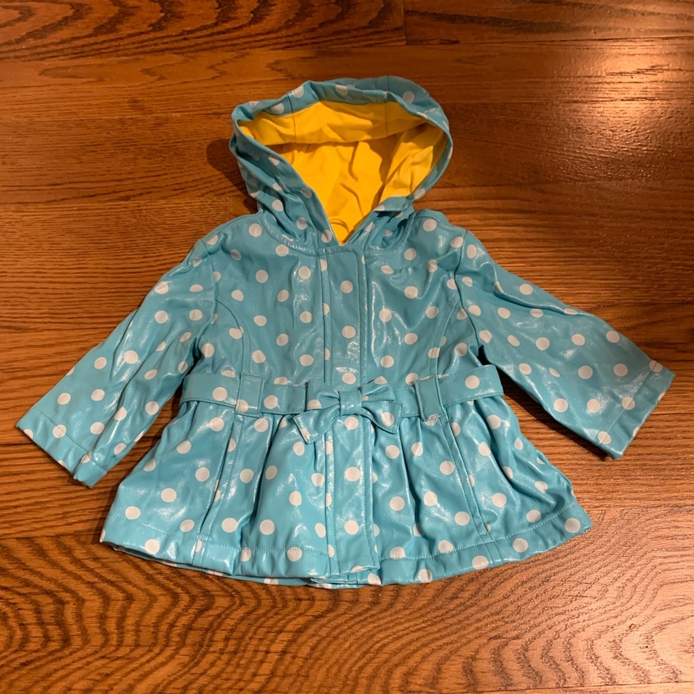 Adorable Gymboree Rain Coat. Girls size 6-12 months.